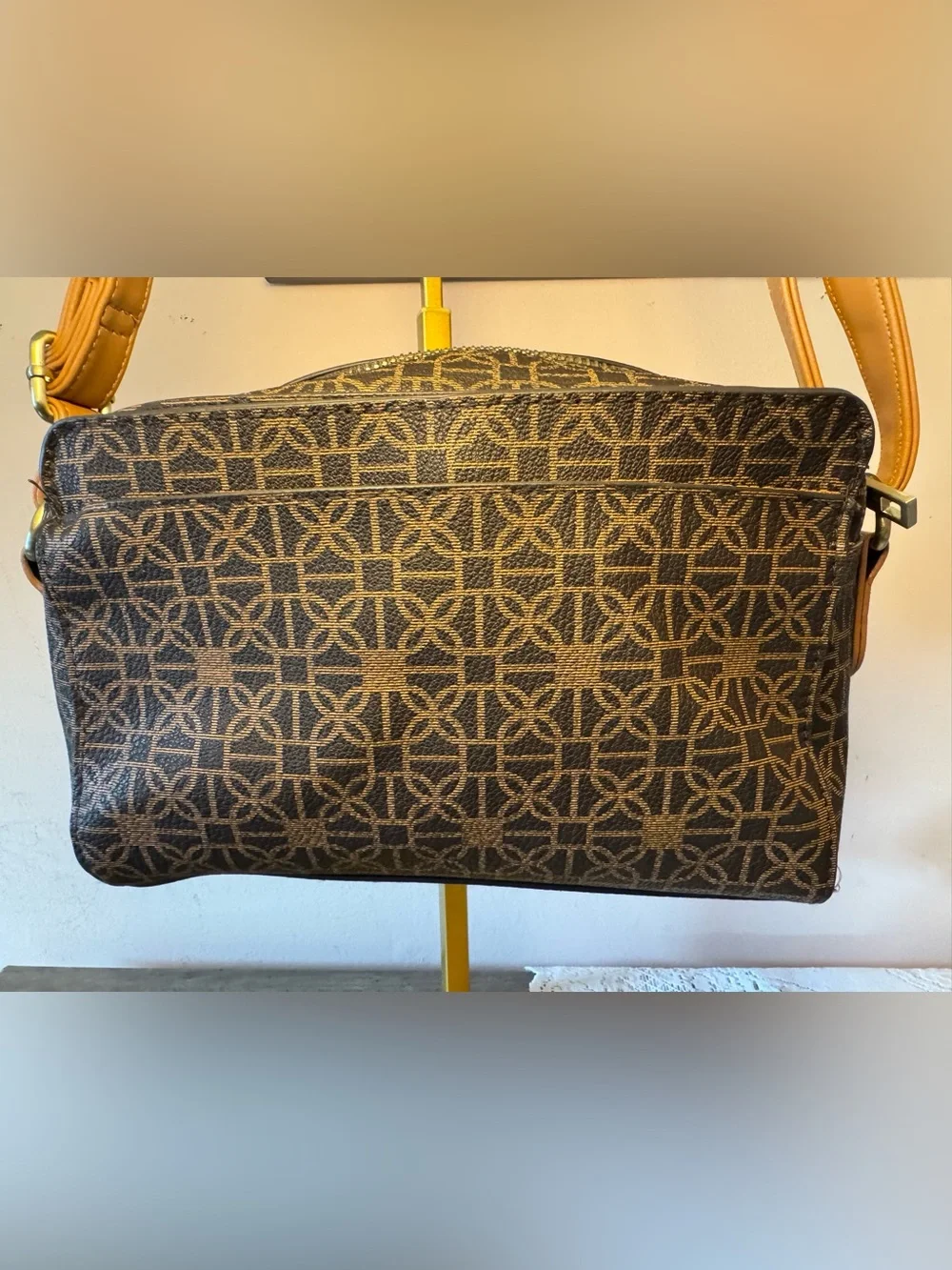 Brown geometric pattern Crossbody/Shoulder bag - Picture 3 of 11
